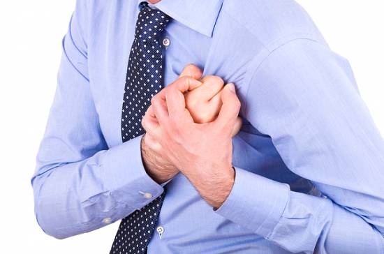 Πιο συχνά τα καρδιακά νοσήματα στους άνδρες που ζουν χωρίς σύντροφο